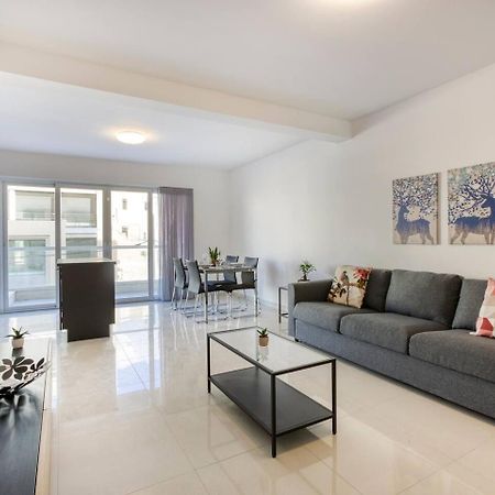 Beautiful Modern Central 2Br Apt Ta Xbiex Luaran gambar